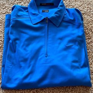 Mens NikeGolf  tiger woods shirt